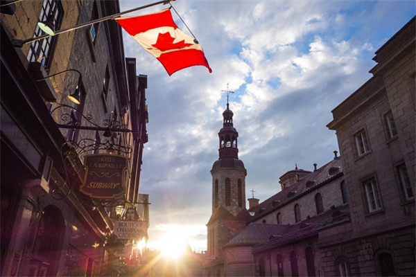 一篇講明白丨一定要知道的移民加拿大優(yōu)勢(shì)